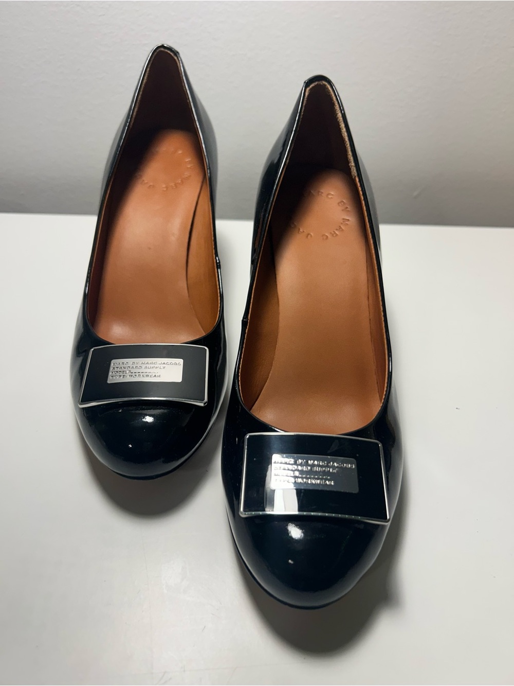 Marc by Marc Jacobs Black Patent Leather Heels with Silver Plaque